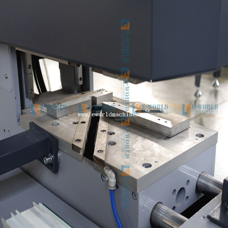PVC Pəncərə Maşını PVC Qaynaq Maşını Tək Başlı Dikişsiz Qaynaq Maşını