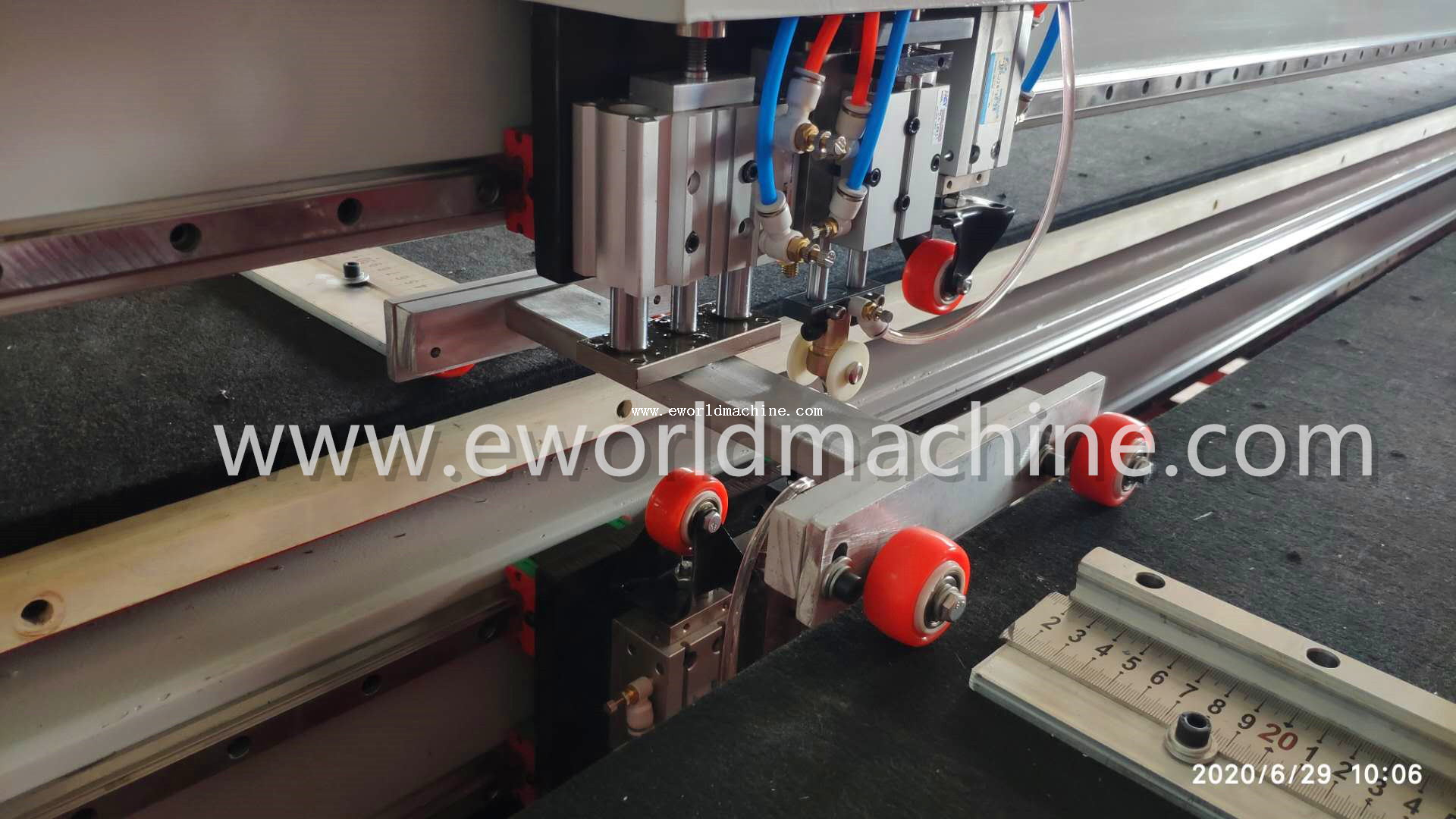Semi-automatic EVA Film Laminated Glass Cutting Machine