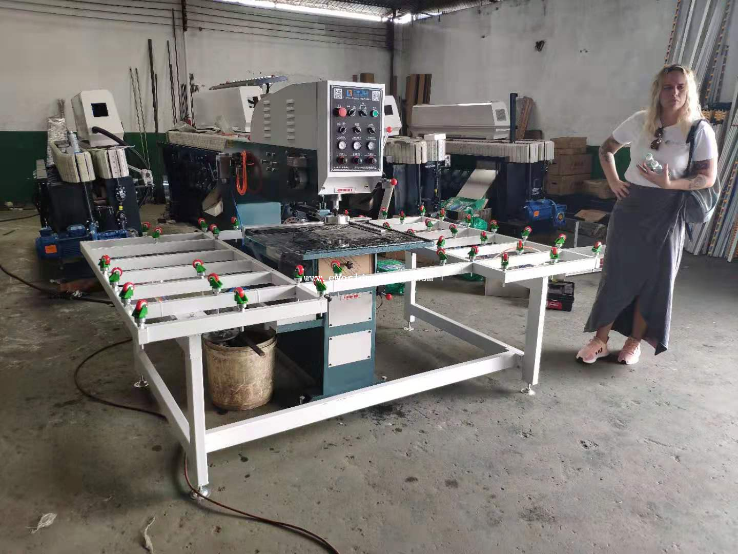 Insulating Glass Accessory Machine for Spacer Cutting