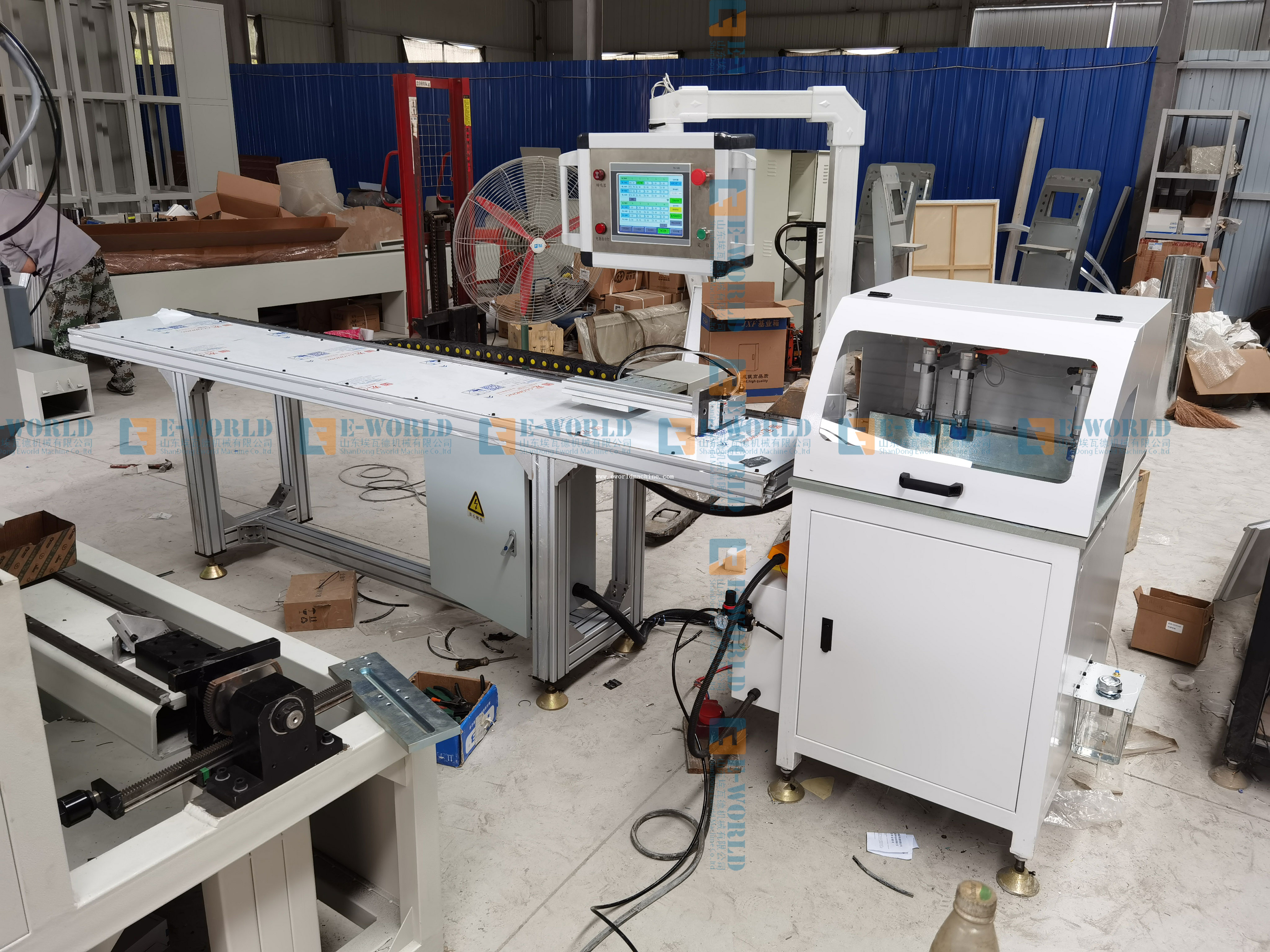 M&aacute;y cưa cắt một đầu nh&ocirc;m CNC