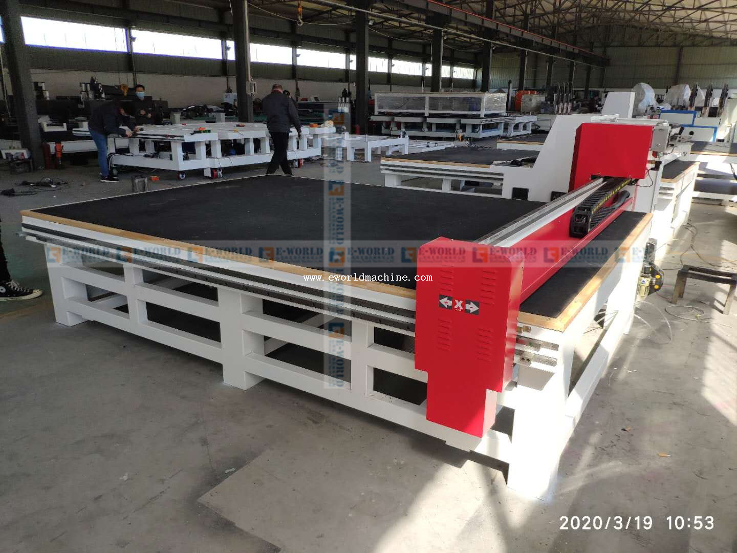 Full Automatic Shaped Glass Cutting Table