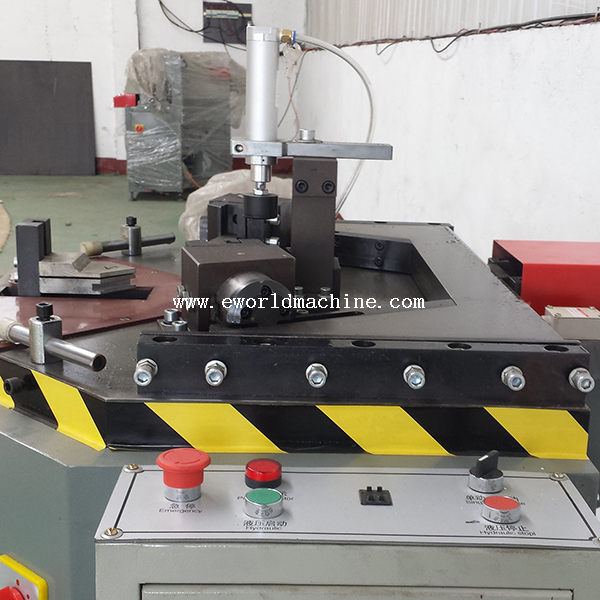 Single Head Aluminum Window Corner Crimping Machine